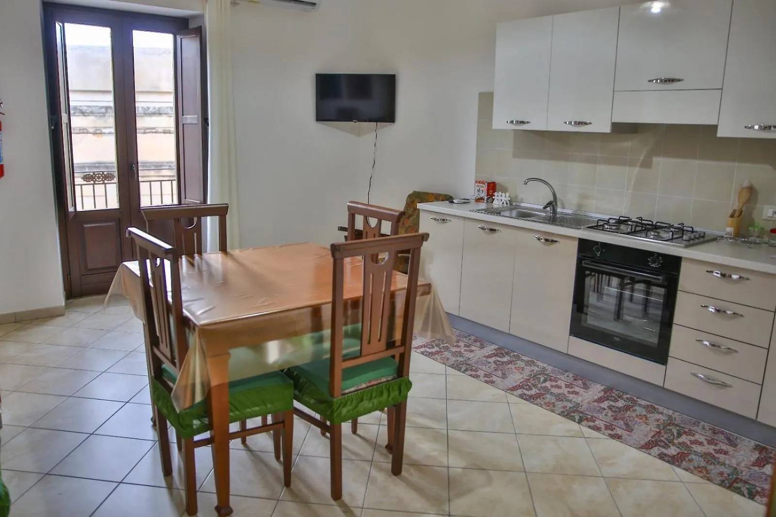 Holiday Home Castle Salemi - Casa Vacanze 0*,  Ιταλία